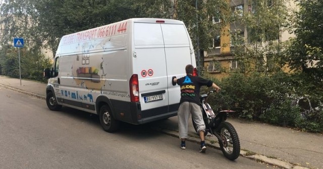 Transport motocikala i skutera u Beogradu i Srbiji